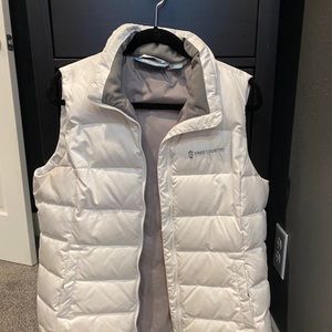 White puffer vest